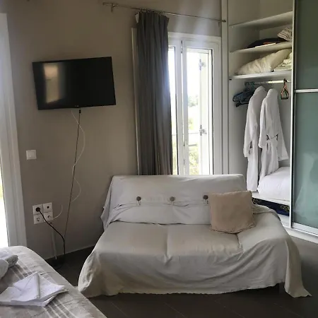 De Bosset Villa *