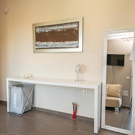 De Bosset Villa *